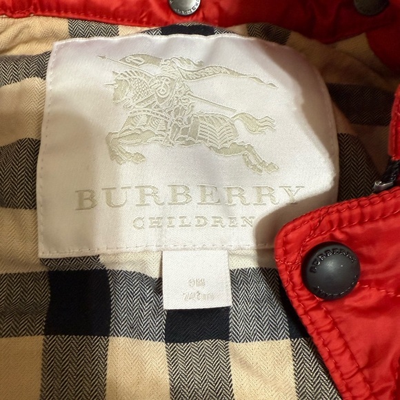 Burberry jacket for a kid - Picture 3 of 4